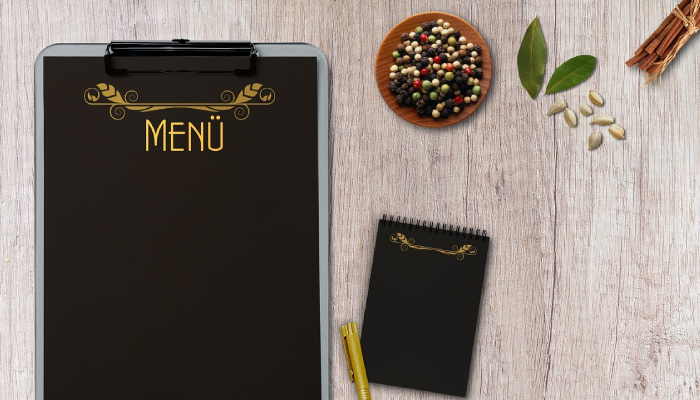 Présentation des menus de traiteur traditionnel en Gironde, création culinaire sur mesure pour réceptions et événements